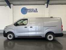 Vauxhall Vivaro 2.0 Turbo D 3100 Dynamic Panel Van 6dr Diesel Auto L2 H1 Euro 6 (s/s) (145 ps) - U2278