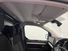 Vauxhall Vivaro 2.0 Turbo D 3100 Dynamic Panel Van 6dr Diesel Auto L2 H1 Euro 6 (s/s) (145 ps) - U2278