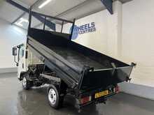Isuzu Grafter 1.9D N35 Green Tipper 2dr Diesel Manual RWD SWB Euro 6 (SRW) (125 ps) 1.9 2dr Tipper Manual Diesel - U2287