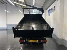 Isuzu Grafter 1.9D N35 Green Tipper 2dr Diesel Manual RWD SWB Euro 6 (SRW) (125 ps) 1.9 2dr Tipper Manual Diesel - U2287