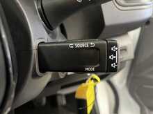 Renault Trafic 2.0 dCi Blue SL28 Business Panel Van 5dr Diesel Manual L1 H1 Euro 6 (s/s) (110 ps) - U2289