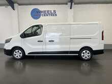 Renault Trafic 2.0 dCi Blue LL30 Business+ Panel Van 5dr Diesel Manual L2 H1 Euro 6 (s/s) (130 ps) - U2291