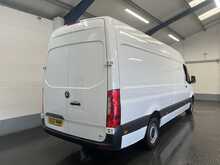 Mercedes-Benz Sprinter 2.0 315 CDI Progressive Panel Van 5dr Diesel Manual RWD L3 H2 Euro 6 (s/s) (150 ps) - U2292