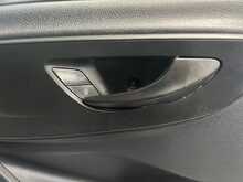 Mercedes-Benz Sprinter 2.0 315 CDI Progressive Panel Van 5dr Diesel Manual RWD L3 H2 Euro 6 (s/s) (150 ps) - U2292