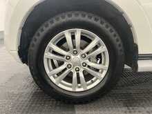 Mitsubishi Shogun 3.2 DI-DC SG2 SUV 5dr Diesel Auto 4WD Euro 5 LWB (197 ps) - U2293