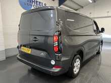 Ford Transit Custom 2.0 300 EcoBlue Limited Panel Van 5dr Diesel Manual L1 H1 Euro 6 (s/s) (136 ps) - U2294