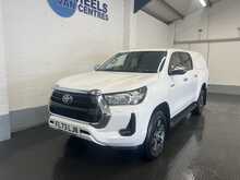Toyota Hilux 2.4 D-4D Icon Pickup Double Cab 4dr Diesel Auto 4WD Euro 6 (s/s) (150 ps) - U2298