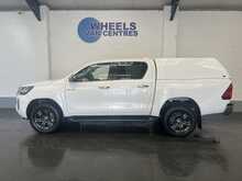Toyota Hilux 2.4 D-4D Icon Pickup Double Cab 4dr Diesel Auto 4WD Euro 6 (s/s) (150 ps) - U2298