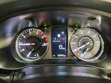 Toyota Hilux 2.4 D-4D Icon Pickup Double Cab 4dr Diesel Auto 4WD Euro 6 (s/s) (150 ps) - U2298