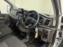 Ford Transit Custom 320 EcoBlue 130 BHP L2 HIGH ROOF TREND AUTOMATIC 9 SEATER MINIBUS - U2301
