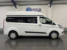 Ford Transit Custom 320 EcoBlue 130 BHP L2 HIGH ROOF TREND AUTOMATIC 9 SEATER MINIBUS 2.0 5dr Combi Van Automatic Diesel - U2301