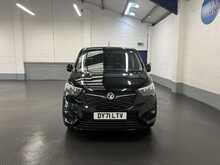 Vauxhall Combo 1.5 Turbo D 2000 Griffin Panel Van 4dr Diesel Manual L1 H1 Euro 6 (100 ps) - U2304
