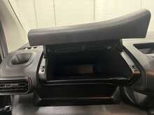 Vauxhall Combo 1.5 Turbo D 2000 Griffin Panel Van 4dr Diesel Manual L1 H1 Euro 6 (100 ps) - U2304