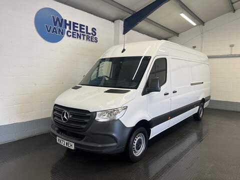 Mercedes-Benz Sprinter 2.0 315 CDI Progressive Panel Van 5dr Diesel Manual RWD L2 H2 Euro 6 (s/s) (150 ps)