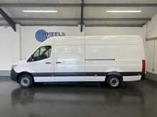 Mercedes-Benz Sprinter 2.0 315 CDI Progressive Panel Van 5dr Diesel Manual RWD L3 H2 Euro 6 (s/s) (150 ps) - U2307