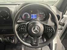 Mercedes-Benz Sprinter 2.0 315 CDI Progressive Panel Van 5dr Diesel Manual RWD L3 H2 Euro 6 (s/s) (150 ps) - U2307