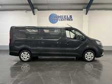 Renault Trafic 2.0 dCi Blue LL30 Sport Panel Van 5dr Diesel Manual L2 H1 Euro 6 (s/s) (130 ps) - U2311