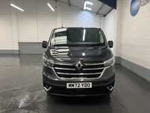 Renault Trafic 2.0 dCi Blue LL30 Sport Panel Van 5dr Diesel Manual L2 H1 Euro 6 (s/s) (130 ps) - U2311