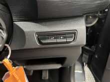 Renault Trafic 2.0 dCi Blue LL30 Sport Panel Van 5dr Diesel Manual L2 H1 Euro 6 (s/s) (130 ps) - U2311