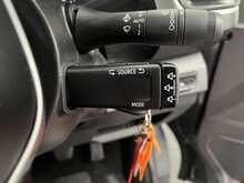 Renault Trafic 2.0 dCi Blue LL30 Sport Panel Van 5dr Diesel Manual L2 H1 Euro 6 (s/s) (130 ps) - U2311