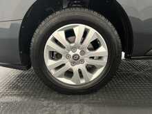 Renault Trafic 2.0 dCi Blue LL30 Sport Panel Van 5dr Diesel Manual L2 H1 Euro 6 (s/s) (130 ps) - U2311