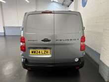 Peugeot Expert 1.5 BlueHDi Professional Standard Panel Van 6dr Diesel Manual Standard Euro 6 (s/s) (120 ps) - U2313