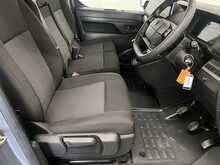 Peugeot Expert 1.5 BlueHDi Professional Standard Panel Van 6dr Diesel Manual Standard Euro 6 (s/s) (120 ps) - U2313