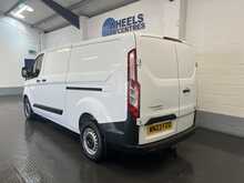 Ford Transit Custom 2.0 300 EcoBlue Leader Panel Van 5dr Diesel Manual L2 H1 Euro 6 (s/s) (130 ps) - U2315