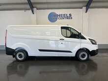 Ford Transit Custom 2.0 300 EcoBlue Leader Panel Van 5dr Diesel Manual L2 H1 Euro 6 (s/s) (130 ps) - U2315