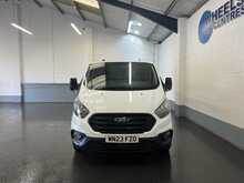 Ford Transit Custom 2.0 300 EcoBlue Leader Panel Van 5dr Diesel Manual L2 H1 Euro 6 (s/s) (130 ps) - U2315