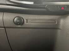 Ford Transit Custom 2.0 300 EcoBlue Leader Panel Van 5dr Diesel Manual L2 H1 Euro 6 (s/s) (130 ps) - U2315