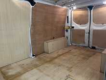 Ford Transit Custom 2.0 300 EcoBlue Leader Panel Van 5dr Diesel Manual L2 H1 Euro 6 (s/s) (130 ps) - U2315