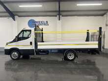 Iveco Daily 2.3D HPI 14V 35C 3450 Dropside 2dr Diesel Manual L4 Euro 6 (s/s) (DRW) (136 ps) 2.3 2dr Dropside - U2316
