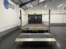 Iveco Daily 2.3D HPI 14V 35C 3450 Dropside 2dr Diesel Manual L4 Euro 6 (s/s) (DRW) (136 ps) 2.3 2dr Dropside - U2316