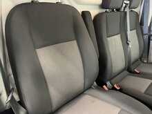 Ford Transit Custom 2.0 300 EcoBlue Leader Panel Van 5dr Diesel Manual L2 H1 Euro 6 (s/s) (130 ps) - U2322