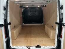 Ford Transit Custom 2.0 300 EcoBlue Leader Panel Van 5dr Diesel Manual L2 H1 Euro 6 (s/s) (130 ps) - U2322