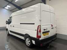 Nissan Interstar 2.3 dCi 33 Acenta Panel Van 4dr Diesel Manual FWD L2 H2 Euro 6 (135 ps) - U2330
