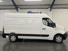 Nissan Interstar 2.3 dCi 33 Acenta Panel Van 4dr Diesel Manual FWD L2 H2 Euro 6 (135 ps) - U2330