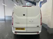 Ford Transit Custom 2.0 320 EcoBlue Limited Crew Van Double Cab 5dr Diesel Manual L2 H1 Euro 6 (s/s) (130 ps) - U2337