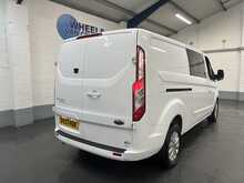 Ford Transit Custom 2.0 320 EcoBlue Limited Crew Van Double Cab 5dr Diesel Manual L2 H1 Euro 6 (s/s) (130 ps) - U2337