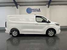 Ford Transit Custom 2.0 280 EcoBlue Limited Panel Van 5dr Diesel Manual L1 H1 Euro 6 (s/s) (136 ps) - U2338