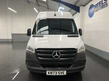 Mercedes-Benz Sprinter 2.0 315 CDI Progressive Panel Van 5dr Diesel Manual RWD L2 H2 Euro 6 (s/s) (150 ps) - U2340