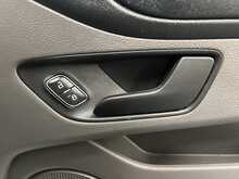 Ford Transit Custom 2.0 300 EcoBlue Leader Panel Van 5dr Diesel Manual L2 H1 Euro 6 (s/s) (130 ps) - U2343
