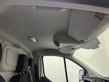 Ford Transit Custom 2.0 300 EcoBlue Leader Panel Van 5dr Diesel Manual L2 H1 Euro 6 (s/s) (130 ps) - U2343