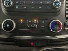 Ford Transit Custom 2.0 300 EcoBlue Leader Panel Van 5dr Diesel Manual L2 H1 Euro 6 (s/s) (130 ps) - U2343