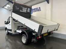 Ford Transit 2.0 350 EcoBlue HD Leader Tipper 2dr Diesel Manual RWD L2 Euro 6 (s/s) (130 ps) 2.0 2dr Tipper - U2353