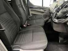 Ford Transit Custom 2.0 320 EcoBlue Limited Crew Van Double Cab 5dr Diesel Manual L2 H1 Euro 6 (s/s) (130 ps) - U2354