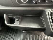 Renault Master 2.3 dCi 35 Business+ Panel Van 4dr Diesel Manual FWD LWB Medium Roof Euro 6 (135 ps) - U2356