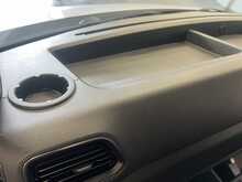 Renault Master 2.3 dCi 35 Business+ Panel Van 4dr Diesel Manual FWD LWB Medium Roof Euro 6 (135 ps) - U2356