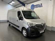 Renault Master 2.3 dCi 35 Business+ Panel Van 4dr Diesel Manual FWD LWB Medium Roof Euro 6 (135 ps) - U2359
